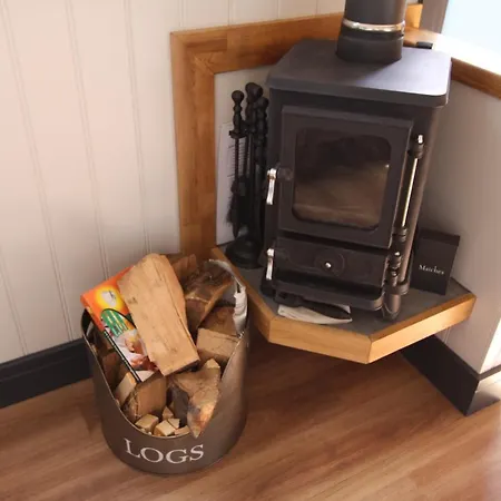 Springwood Shepherd Huts Glamping York