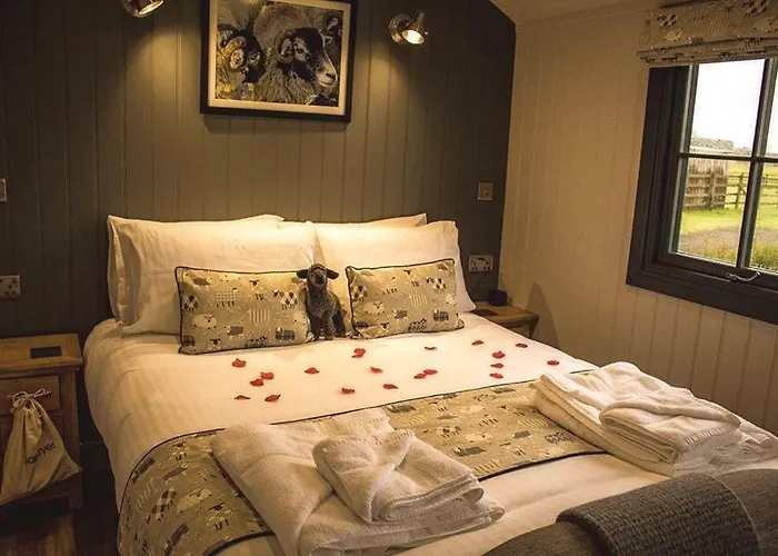 Holiday home Springwood Shepherd Huts Glamping *