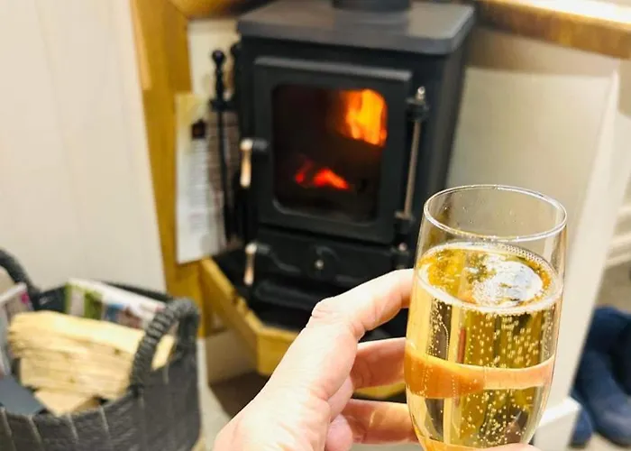 Springwood Shepherd Huts Glamping York