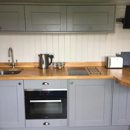 Tatil Evi Springwood Shepherd Huts Glamping York