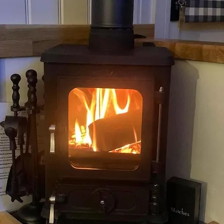 Nyaraló Springwood Shepherd Huts Glamping