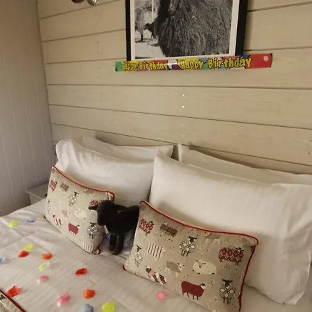 Casa de Férias Springwood Shepherd Huts Glamping