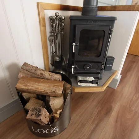 Springwood Shepherd Huts Glamping Nyaraló *