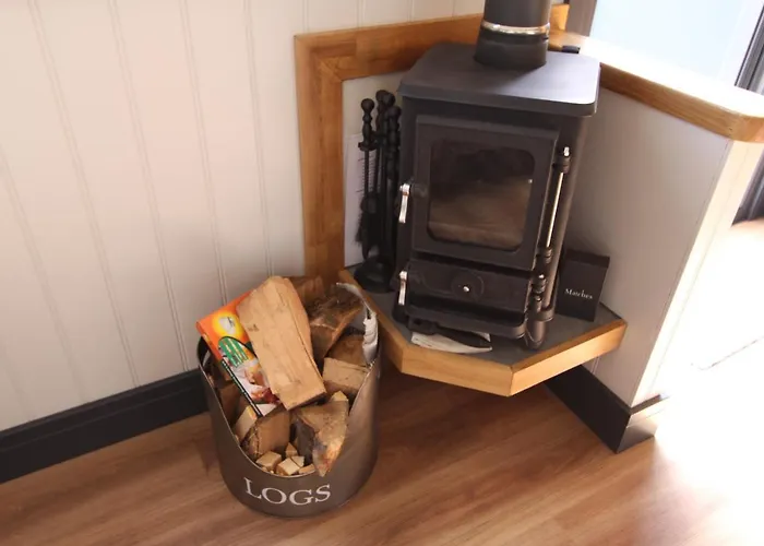 Springwood Shepherd Huts Glamping York