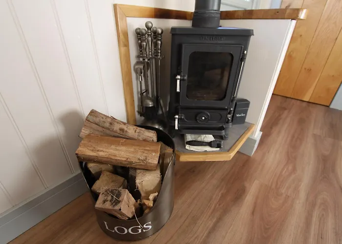 Springwood Shepherd Huts Glamping Nyaraló *